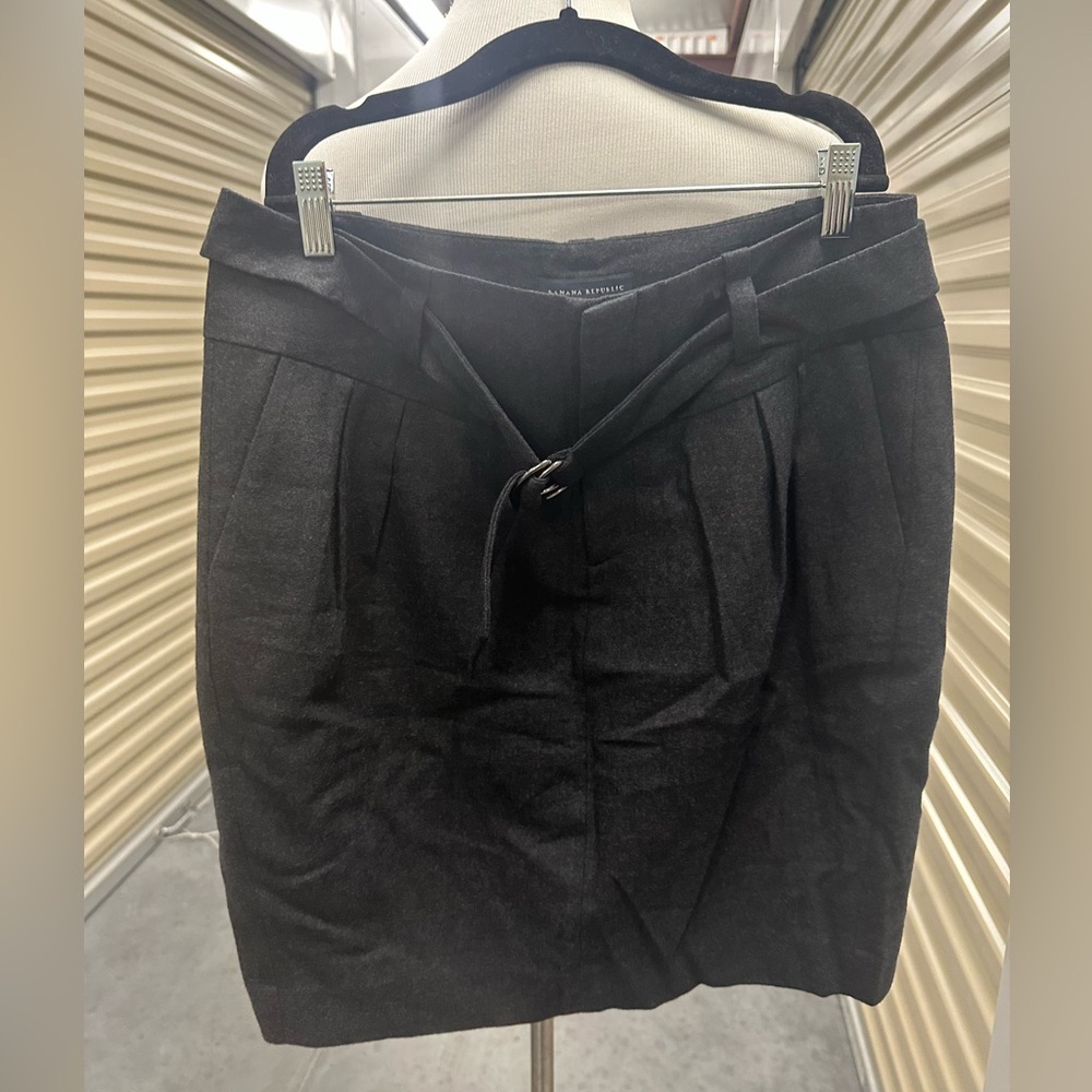 Banana Republic Charcoal Wool Pencil Skirt Office Business Collegiate